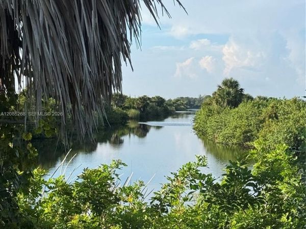 3714 nw 41st Ln , Cape Coral, FL 33993