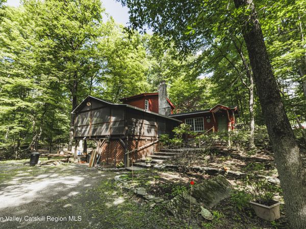 357 Chestnut Hill Road, Woodstock, NY 12498