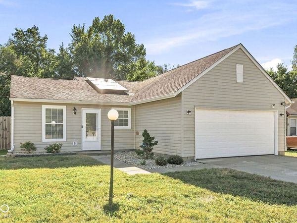 5113 Emmert Drive, Indianapolis, IN 46221