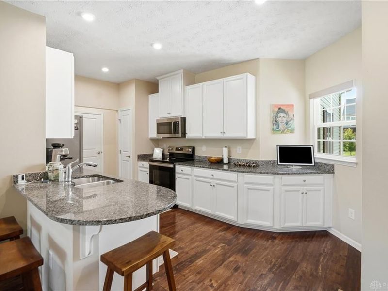 7884 Pinnacle Point Drive, West Chester, OH 45069 Photo 12
