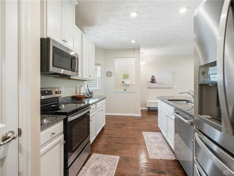 7884 Pinnacle Point Drive, West Chester, OH 45069 Photo 14