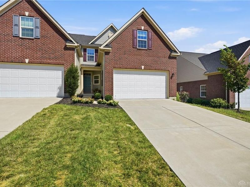 7884 Pinnacle Point Drive, West Chester, OH 45069 Photo 2