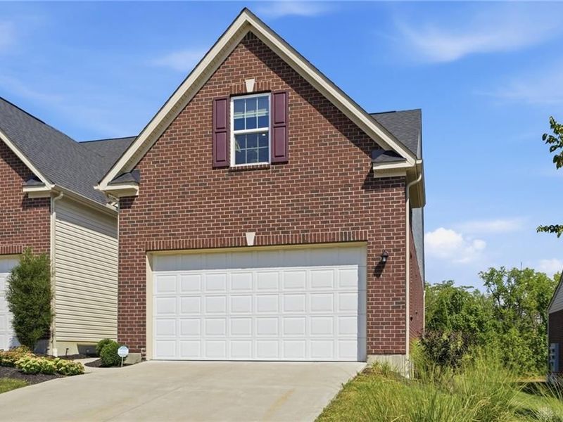 7884 Pinnacle Point Drive, West Chester, OH 45069 Photo 3