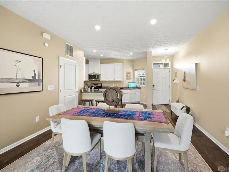 7884 Pinnacle Point Drive, West Chester, OH 45069 Photo 6