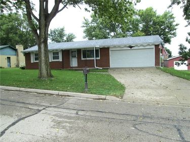 220 E Twin Street, Lewisburg, OH 45338