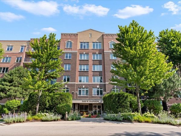 5155 MADISON Street , Unit 402, Skokie, IL 60077