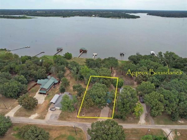 1189 RSCR 3325 , Emory, TX 75440