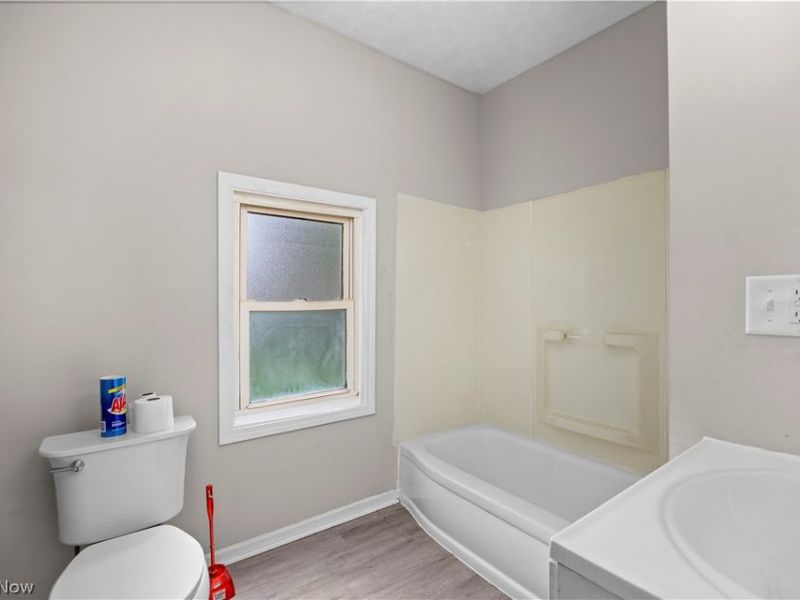 7540 State Road, Parma, OH 44134 Photo 30