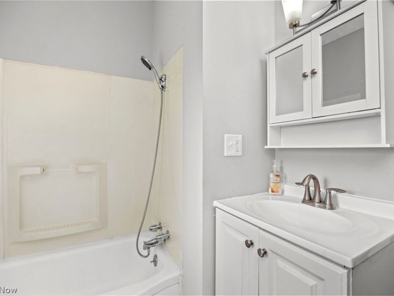 7540 State Road, Parma, OH 44134 Photo 31