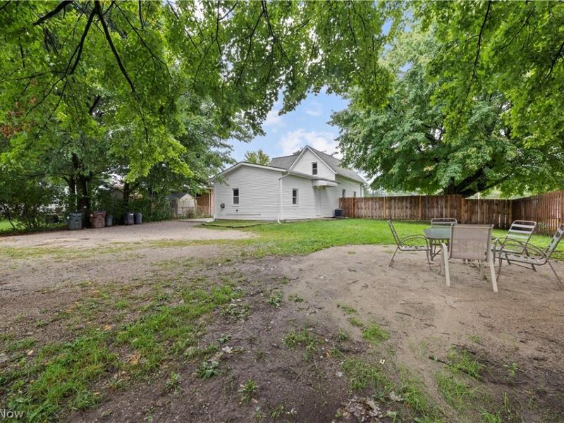 7540 State Road, Parma, OH 44134 Photo 7