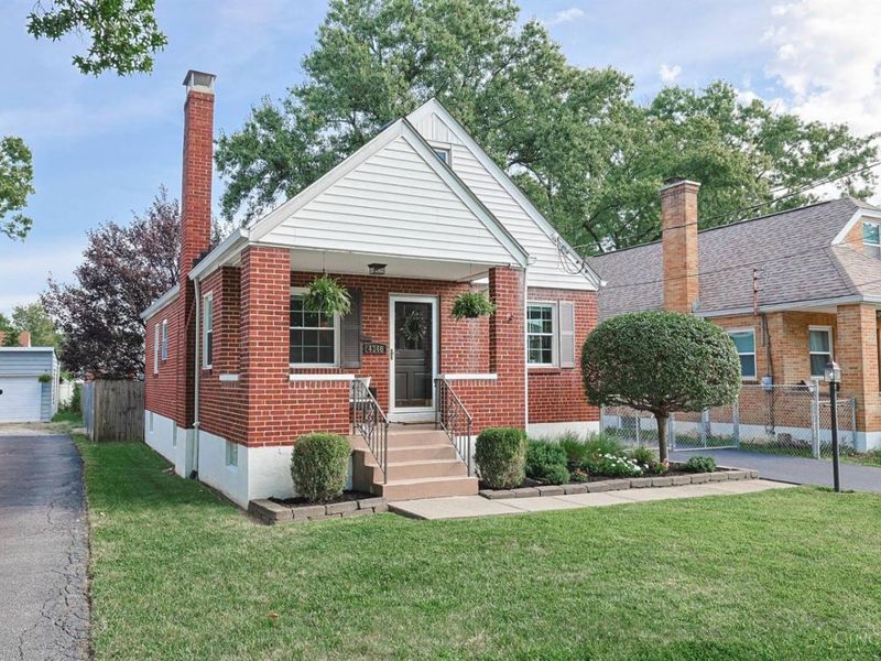 4346 Orchard Lane, Deer Park, OH 45236 Photo 2