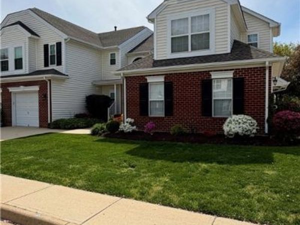 6430 Lookout Point Circle , Midlothian, VA 23112