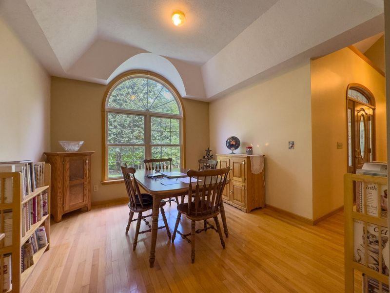 1074 Township Road 185, Bellefontaine, OH 43311 Photo 10