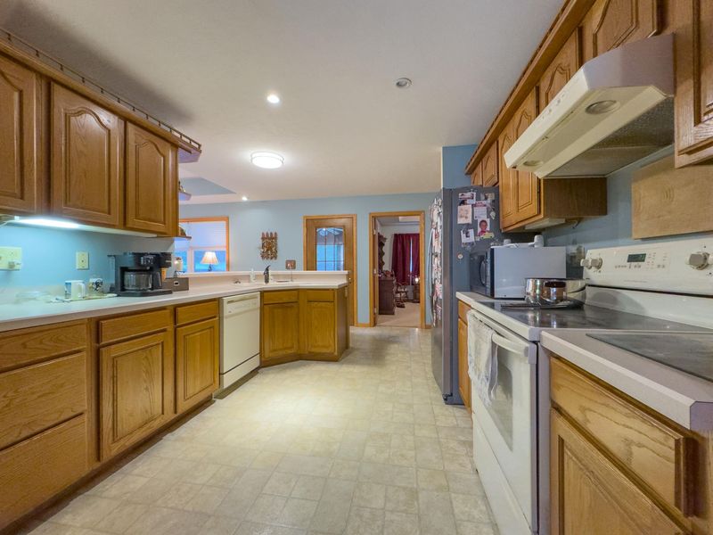 1074 Township Road 185, Bellefontaine, OH 43311 Photo 6