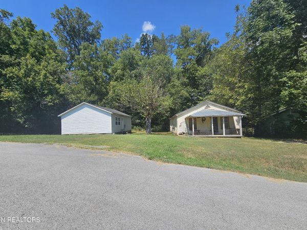 309 King Drive, Harriman, TN 37748