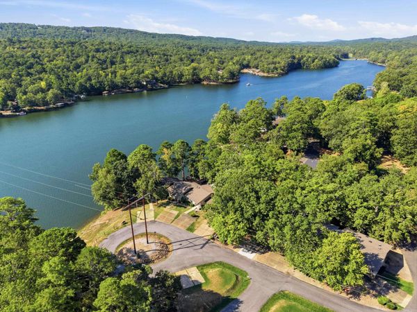 9 Torre del Mar Way, Hot Springs Village, AR 71909