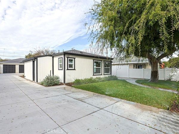 122 N Bewley Street, Santa Ana, CA 92703