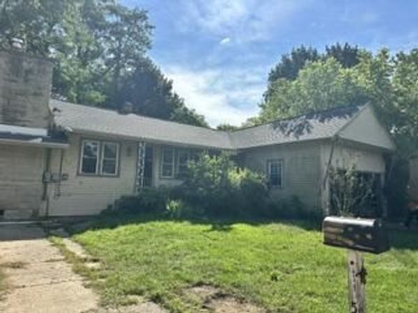 5 Randolph Street, Bangor, MI 49013