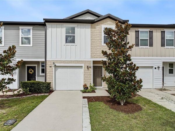 461 MADISON DRIVE , DAVENPORT, FL 33837