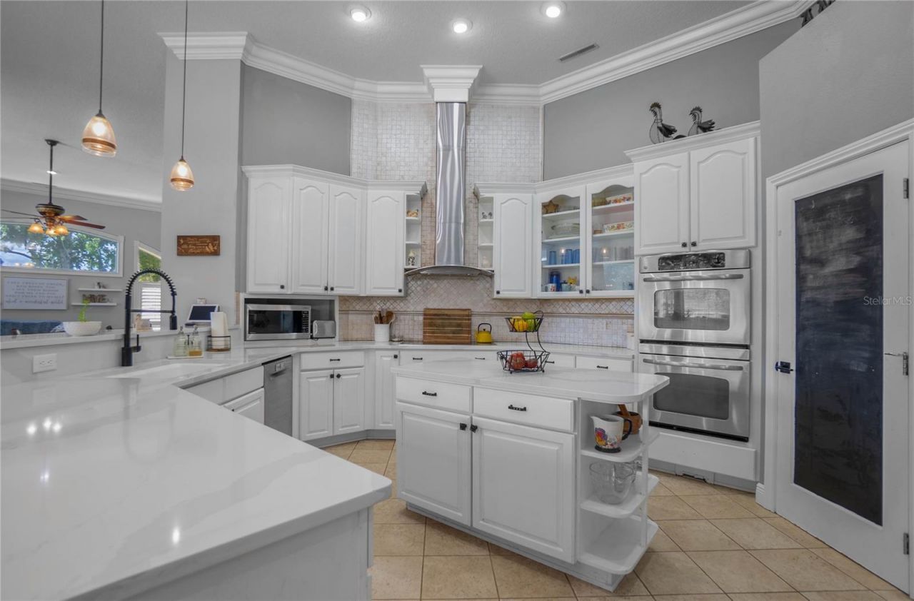 593 N Cherry Pop Drive, Inverness, FL 34453 Photo