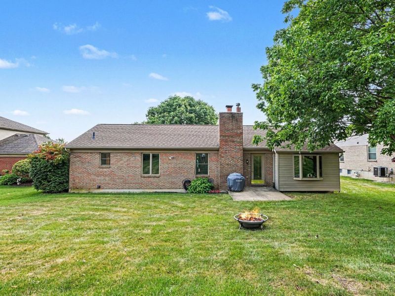 8356 Lakevalley Drive, Colerain Township, OH 45247 Photo 22