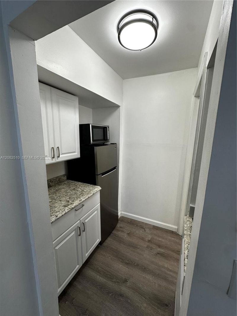 7330 W 30th Ave, Hialeah, FL 33018 Photo