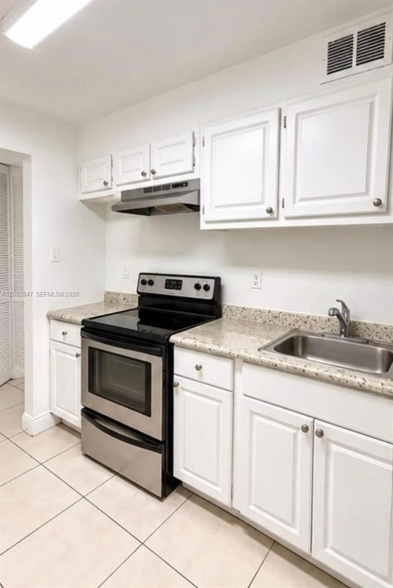 1800 Sans Souci Blvd, Unit 120, North Miami, FL 33181 Photo