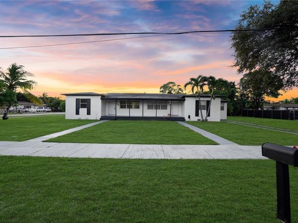 11702 NW 1st Ave, Unit 11702, Miami, FL 33168