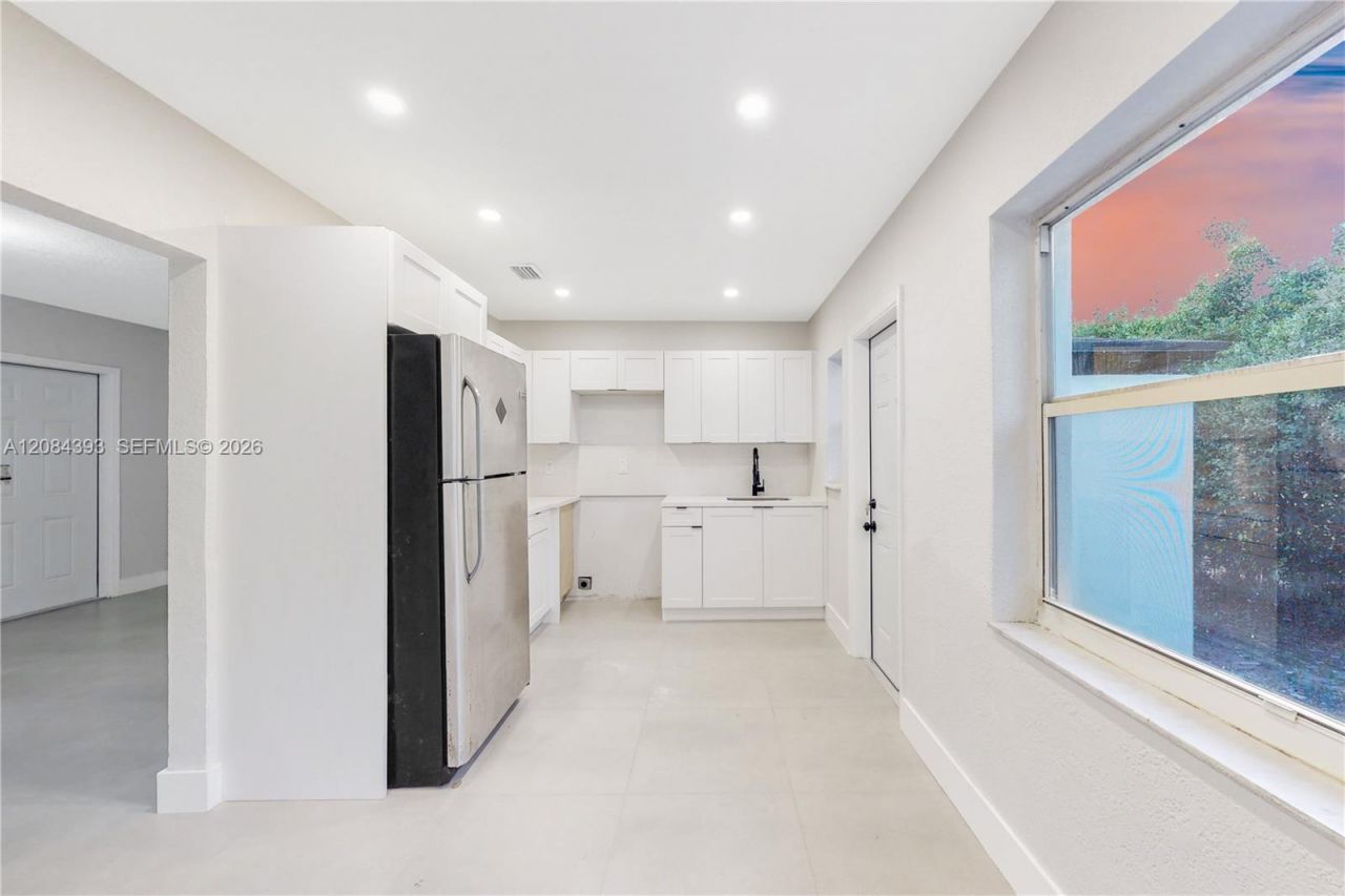 11702 NW 1st Ave, Unit 11702, Miami, FL 33168 Photo
