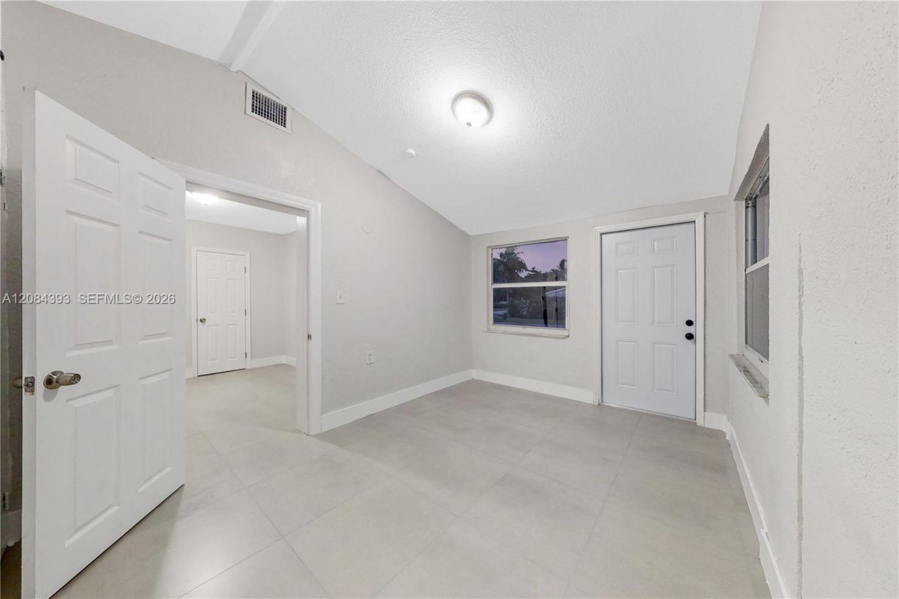 11702 NW 1st Ave, Unit 11702, Miami, FL 33168 Photo