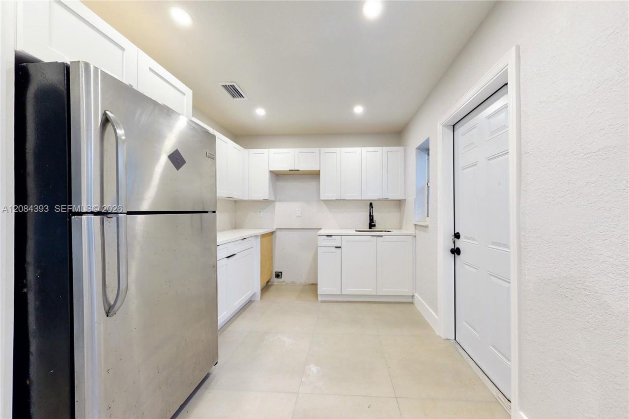 11702 NW 1st Ave, Unit 11702, Miami, FL 33168 Photo