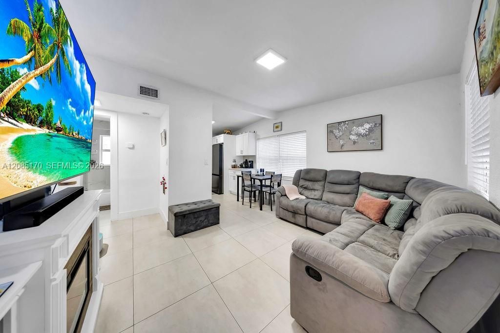 2020 Rutland St, Opa Locka, FL 33054 Photo