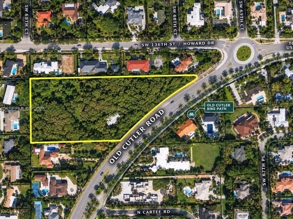 13650 Old Cutler Rd , Palmetto Bay, FL 33158