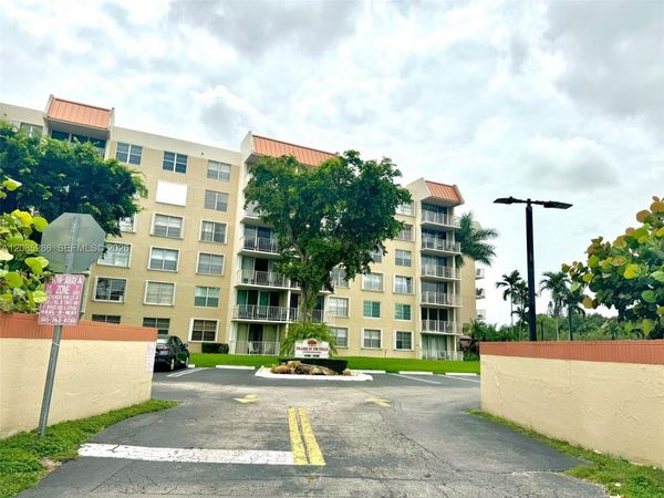 13120 SW 92nd Ave , Unit B-121, Miami, FL 33176