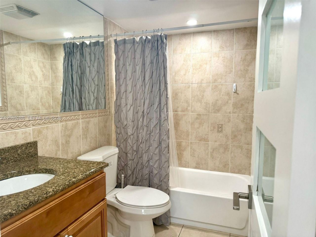 13120 SW 92nd Ave, Unit B-121, Miami, FL 33176 Photo