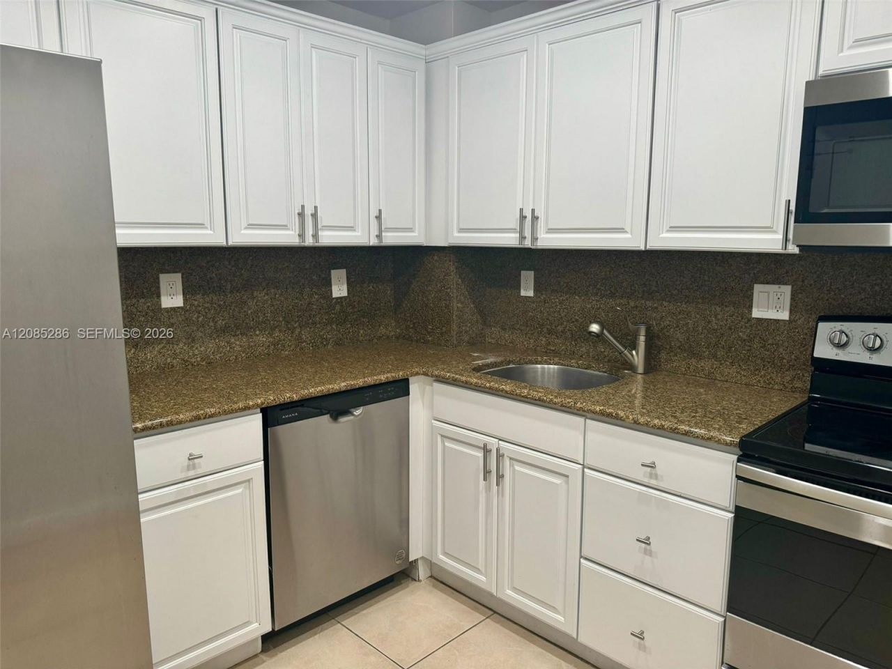 13120 SW 92nd Ave, Unit B-121, Miami, FL 33176 Photo
