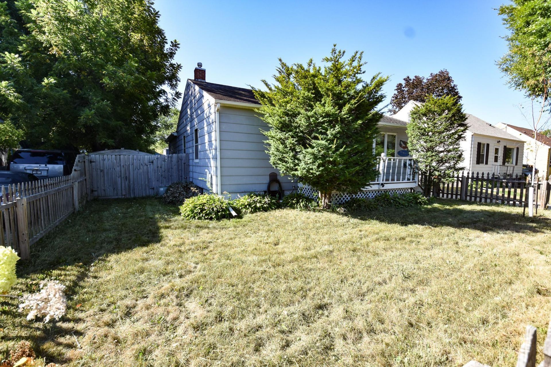 1630 11 Avenue S primary photo