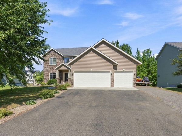 6657 E Oak Drive , Monticello, MN 55362