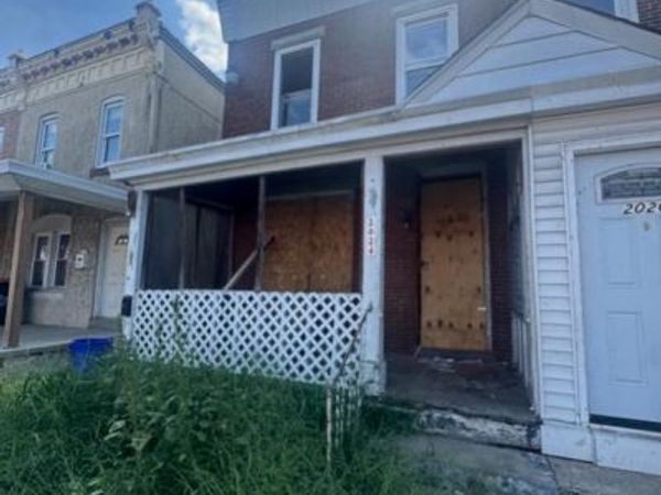2024 EDGMONT AVENUE , CHESTER, PA 19013