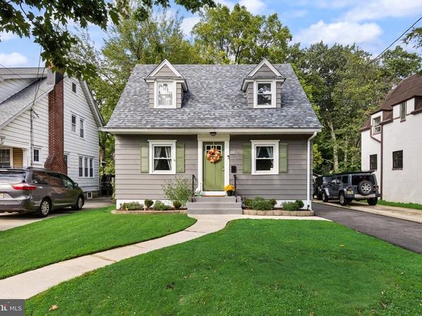 99 KENDALL BOULEVARD, OAKLYN, NJ 08107