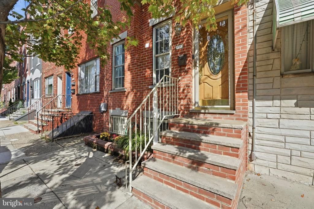 1729 S 13th Street, Philadelphia, PA 19148 Main Photo