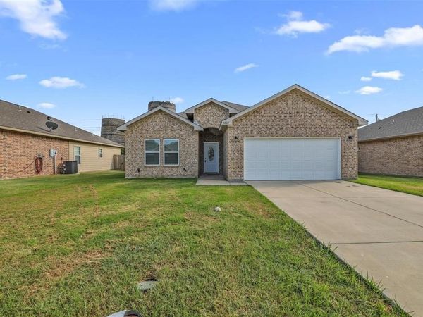 4807 Henry Street , Greenville, TX 75401