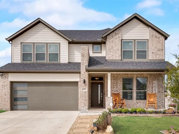 529 Ardsley Lane, Forney, TX 75126