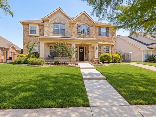 2521 Sir Tristram Lane , Lewisville, TX 75056