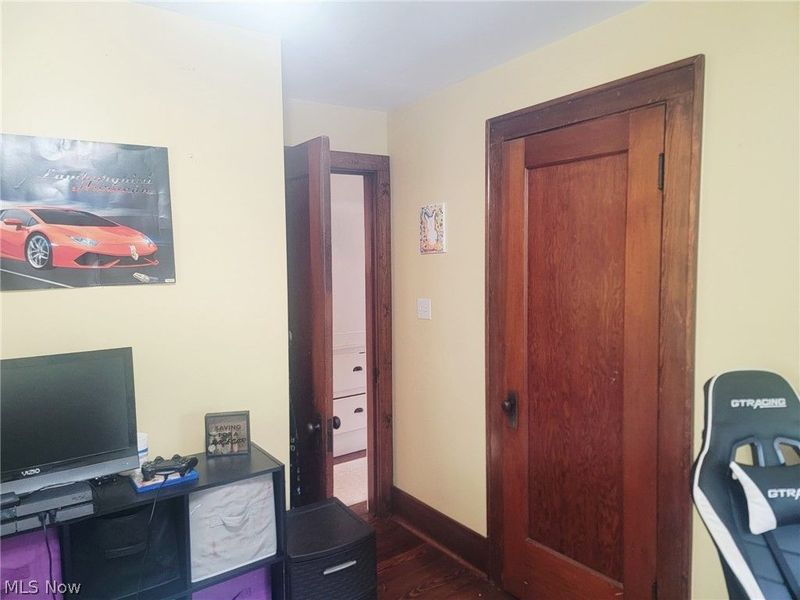 866 Milan Avenue, Amherst, OH 44001 Photo 16