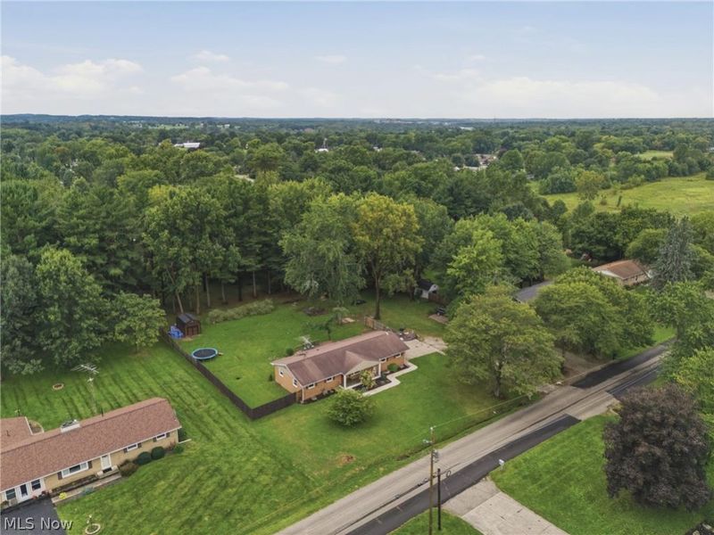 6084 Peach Street, Louisville, OH 44641 Photo 16