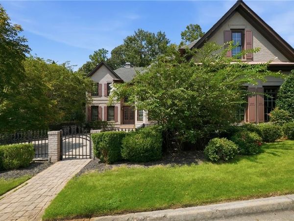 245 Steeple Point Drive , Roswell, GA 30076
