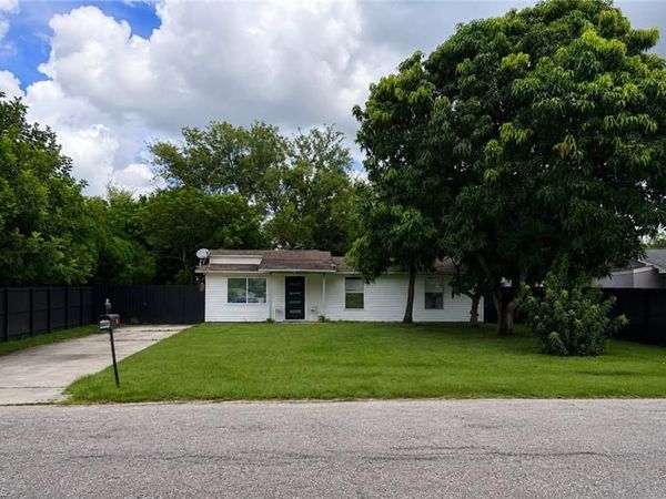 480 Valley DR , LEHIGH ACRES, FL 33936