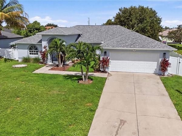 413 NW 17th PL, CAPE CORAL, FL 33993