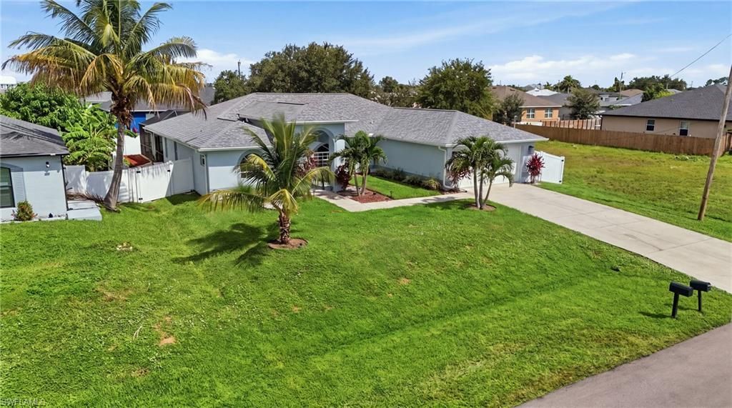 413 NW 17th Pl, Cape Coral, FL 33993 Photo